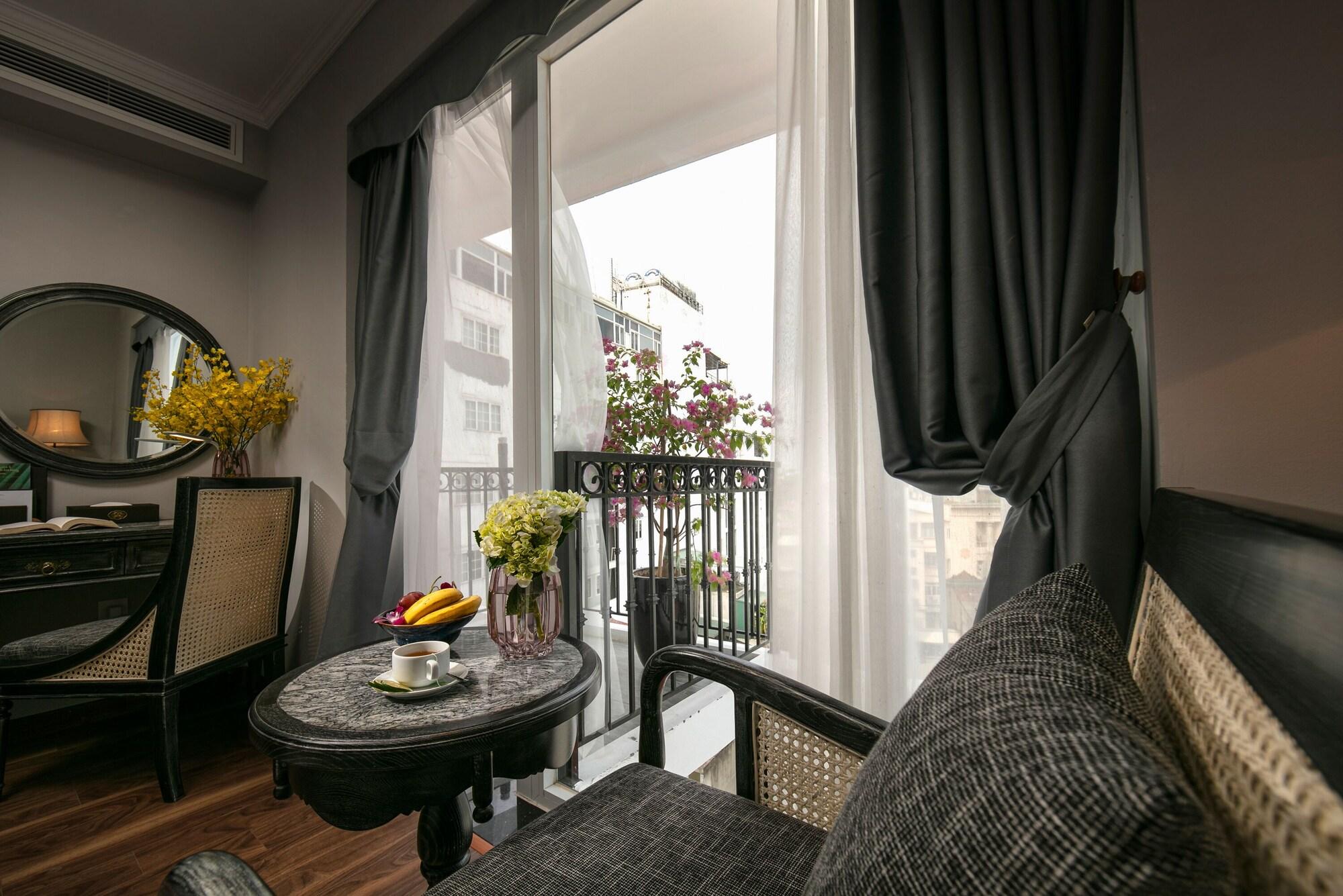 Shining Central Hotel & Spa 19/29