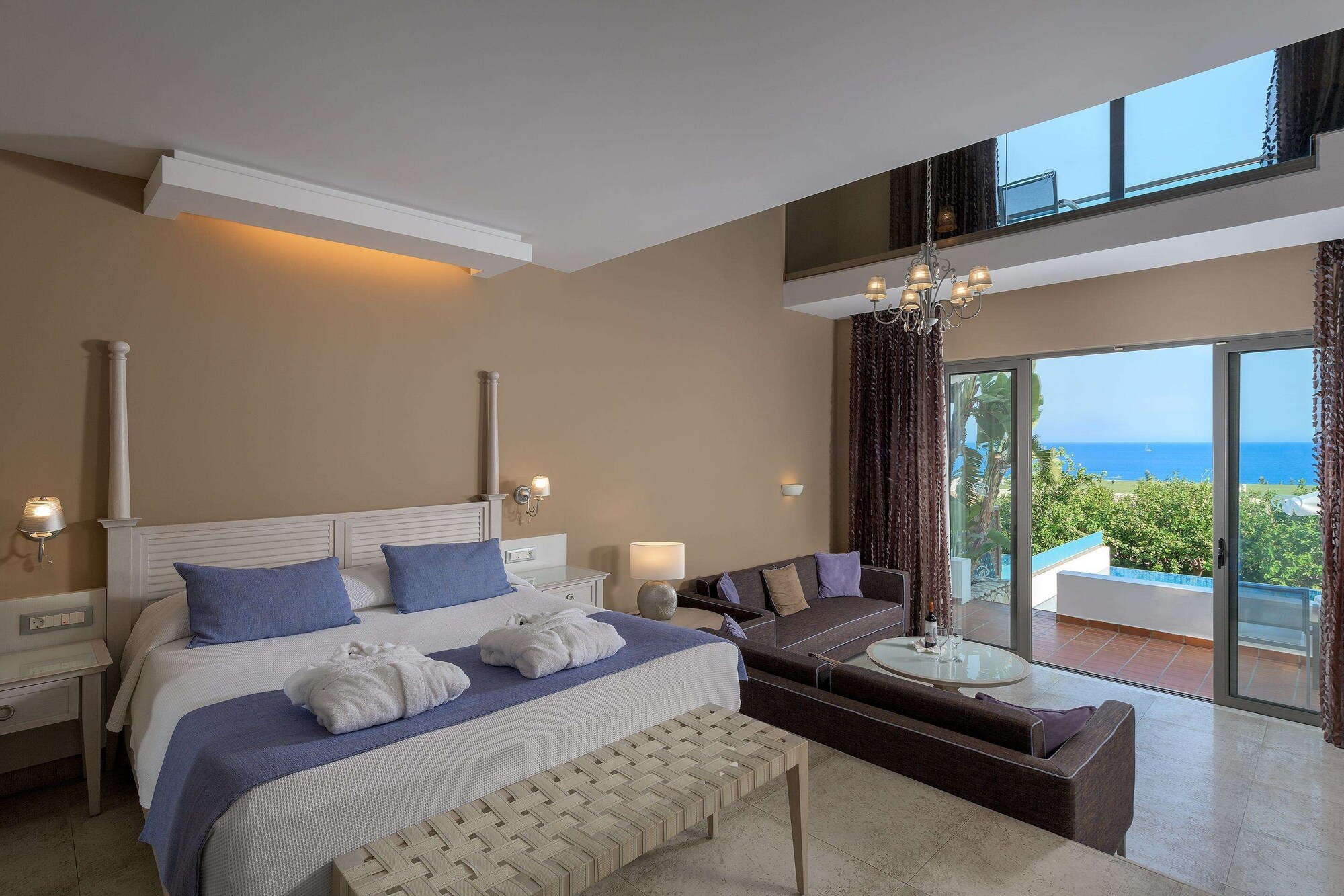 Duplex, Private Pool