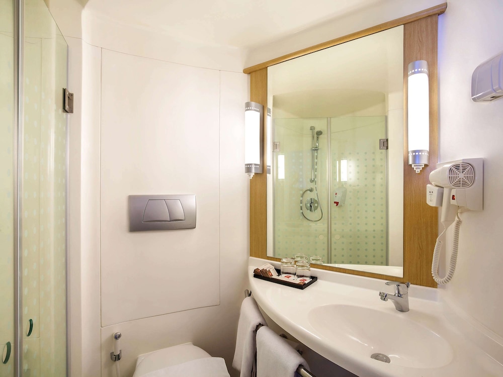 Ibis Manado City Center Boulevard 9/28