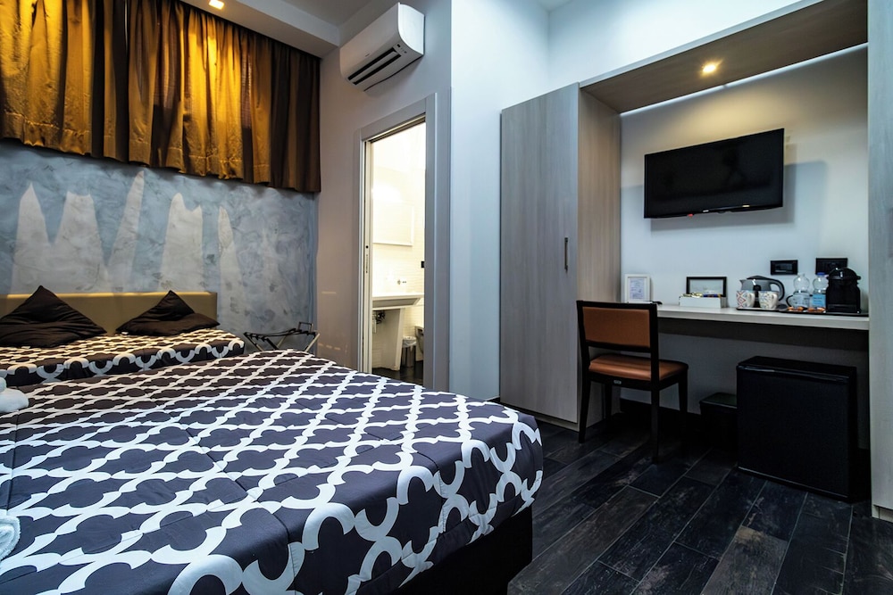 BORGO PIO SUITES INN 32/70