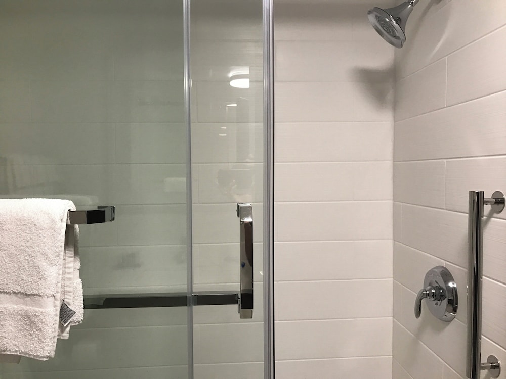 Holiday Inn Express Naples South I 75 65/67