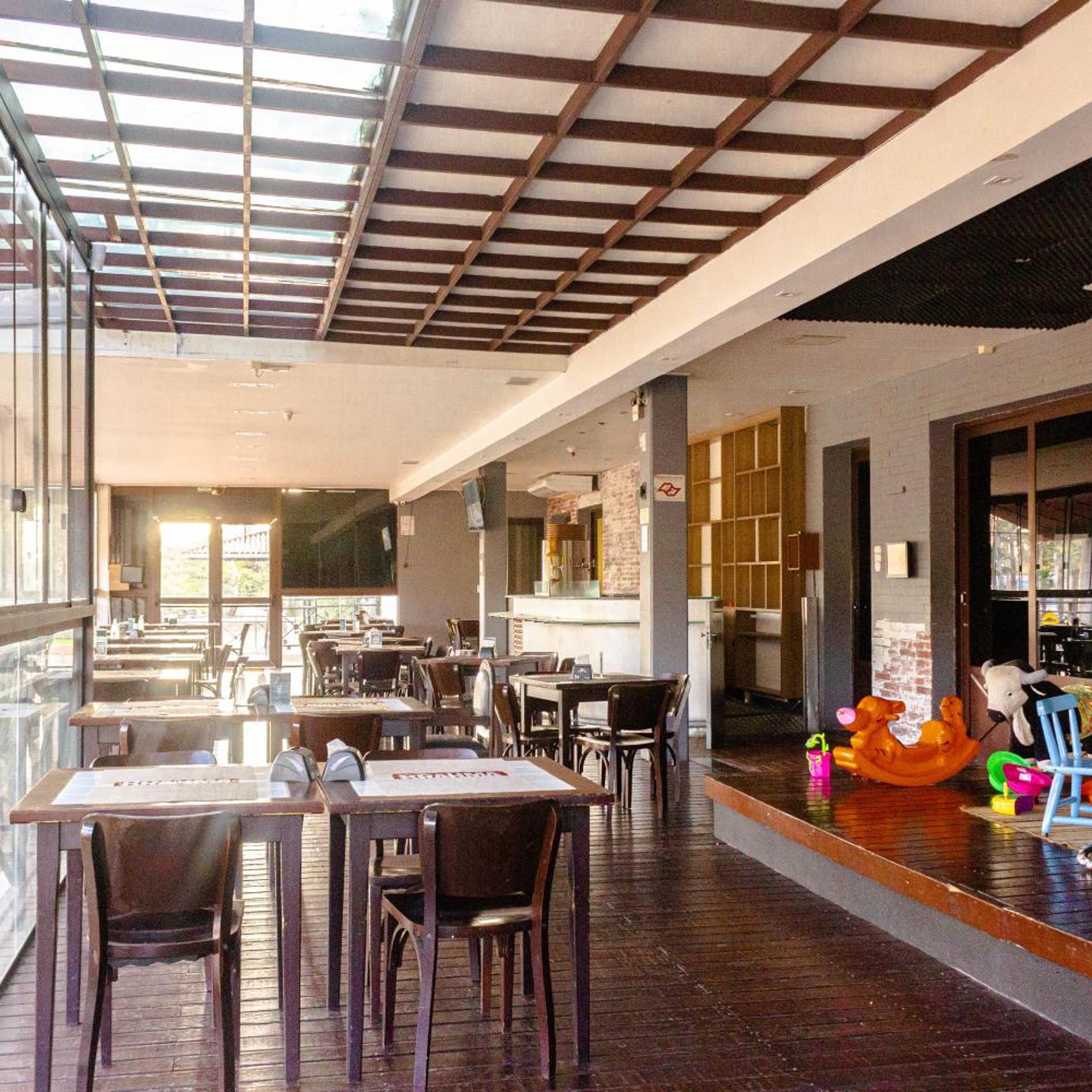 HOTEL JAGUARY JAGUARIUNA 37/50