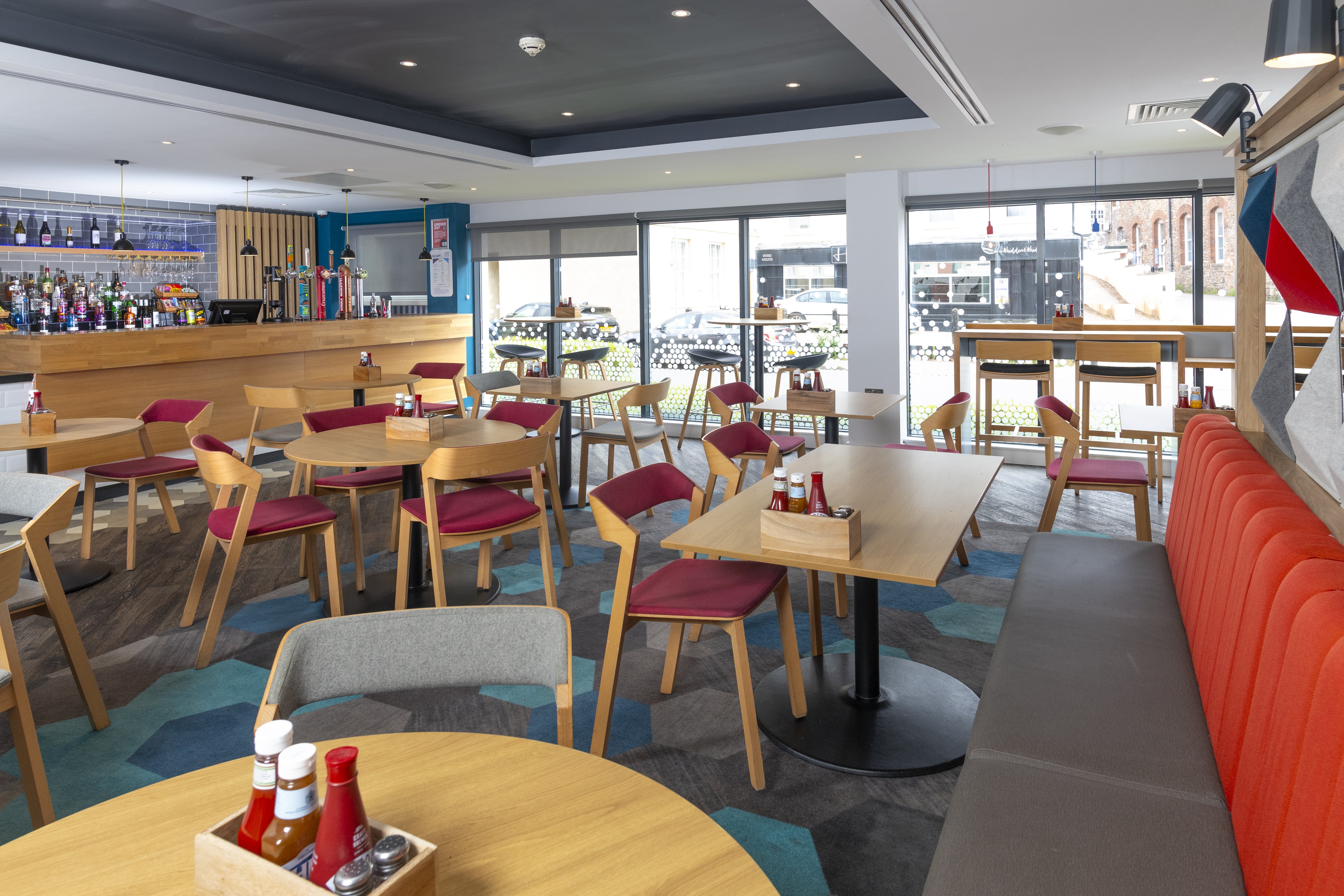 Holiday Inn Express Exeter City Centre 31/47
