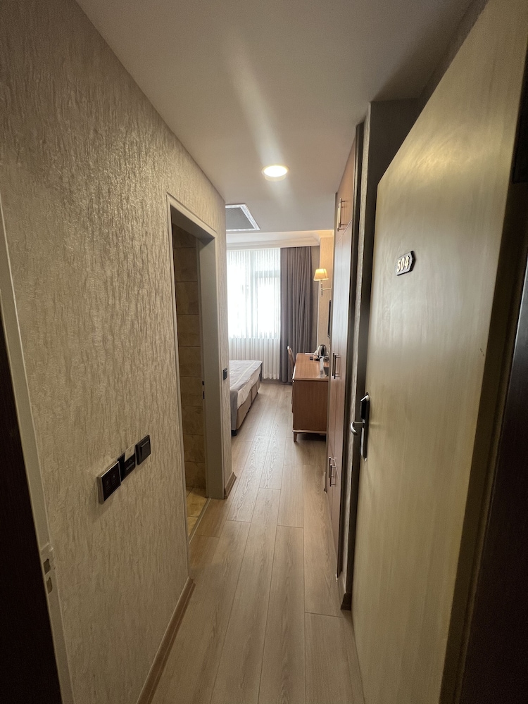 Fuar Hotel 27/50
