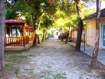 Villaggio Verde Cupra 40/44