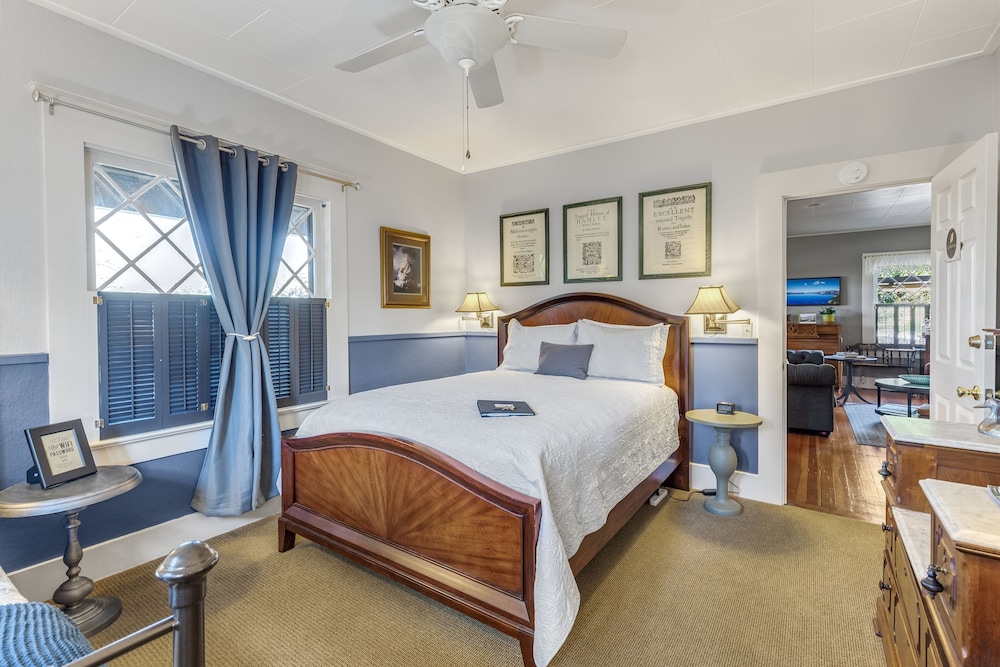 Oak Hill Bed & Breakfast 8/50