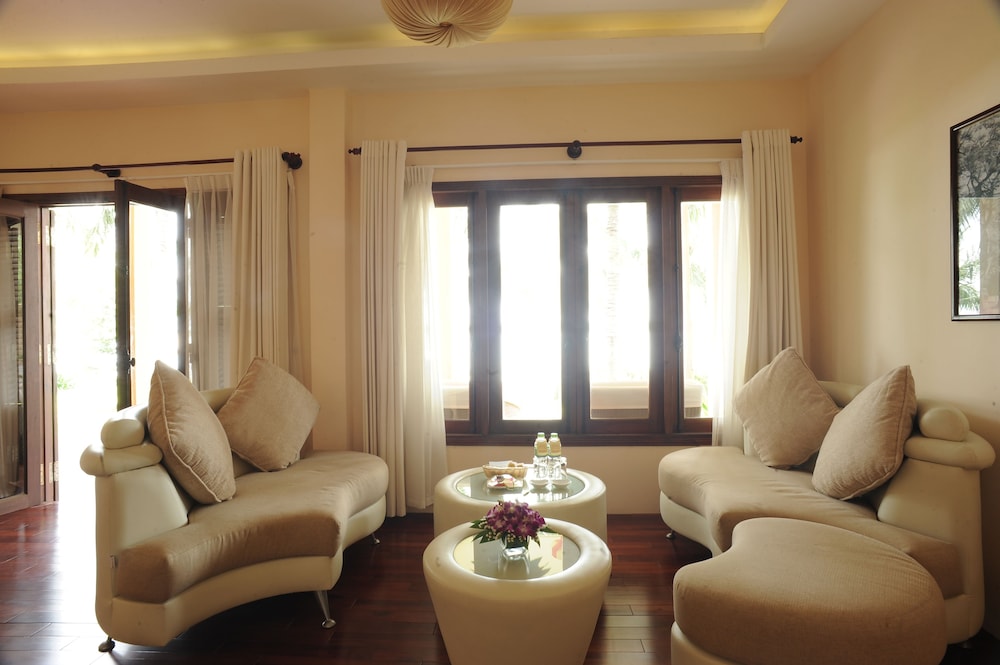 Vinh Hung Riverside Resort 45/78