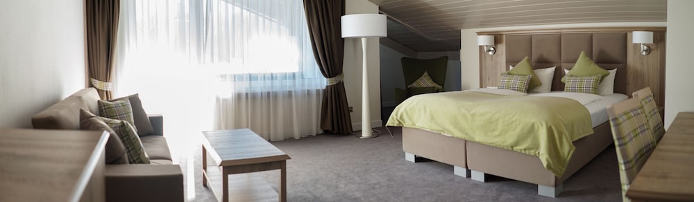 Hotel Quellenhof 3/59