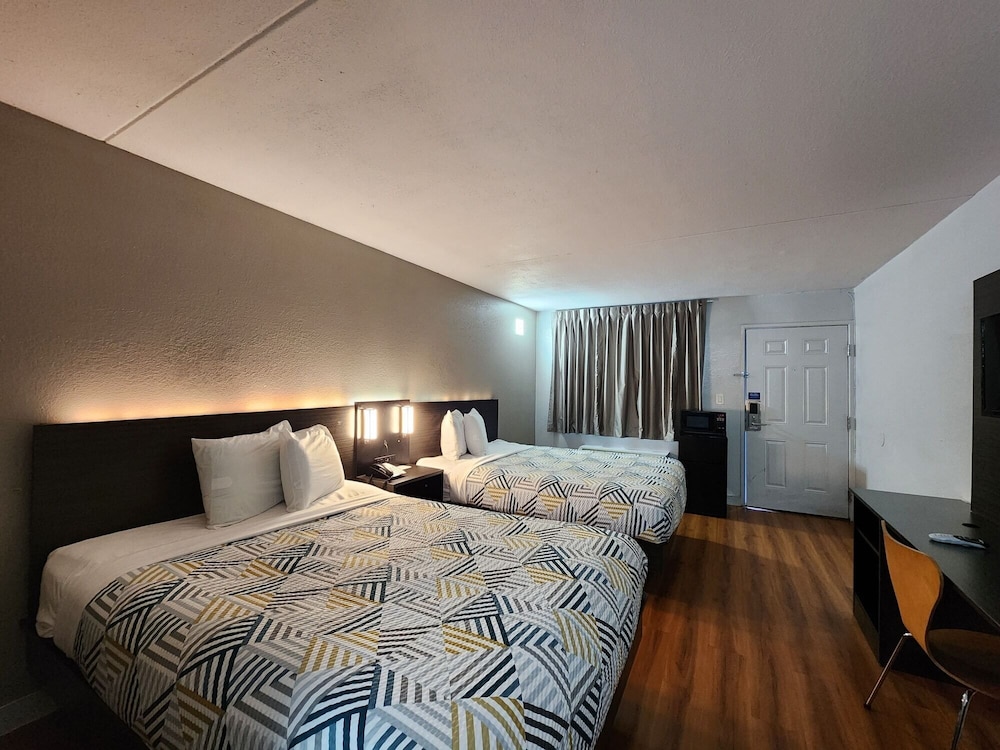 Motel6 North Little Rock, AR 12/43