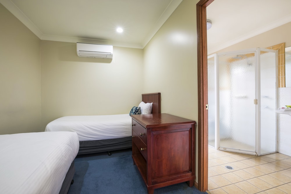 Nightcap at Federal Hotel Toowoomba 24/62