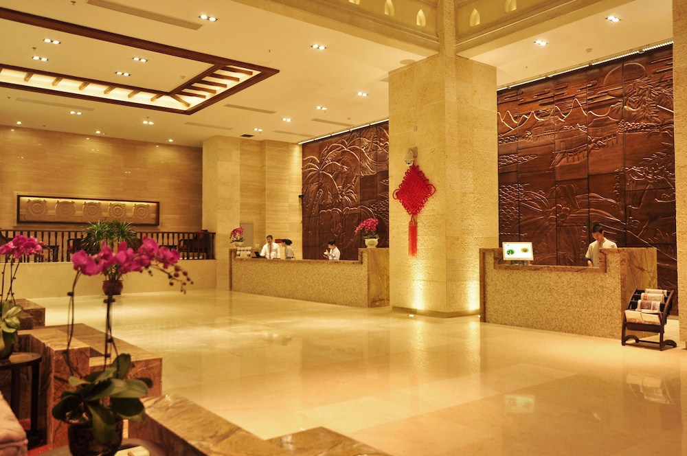 Grand Metropark Bay Hotel Sanya 8/66