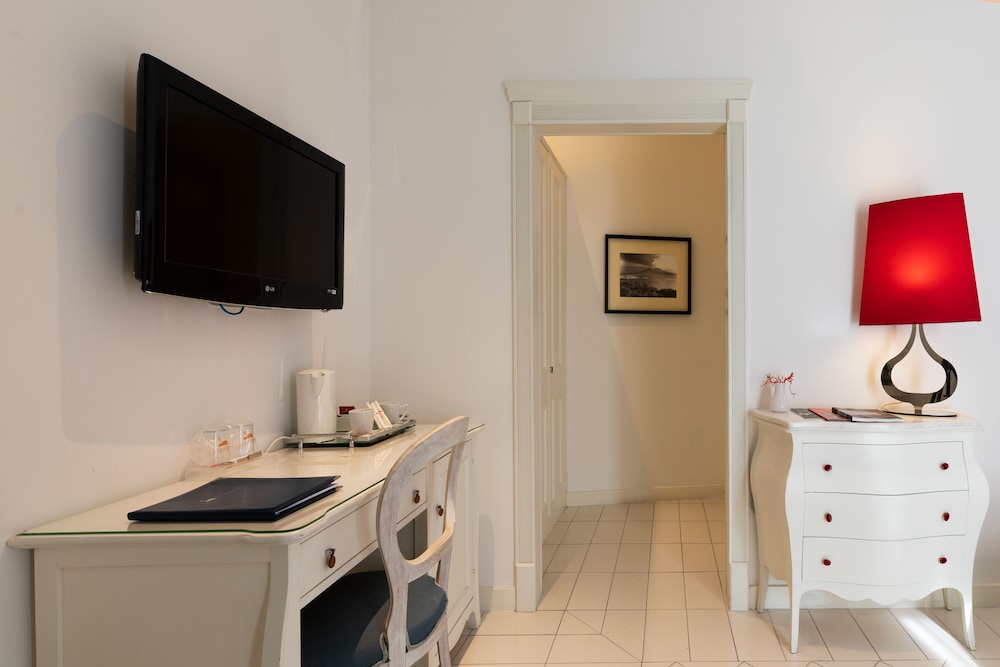 La Ciliegina Lifestyle Hotel 65/77