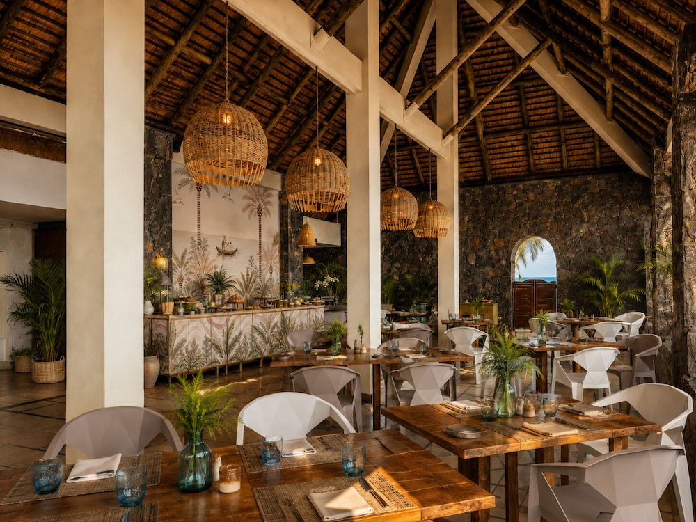 Cocotiers Seaside Boutik Hotel 35/50