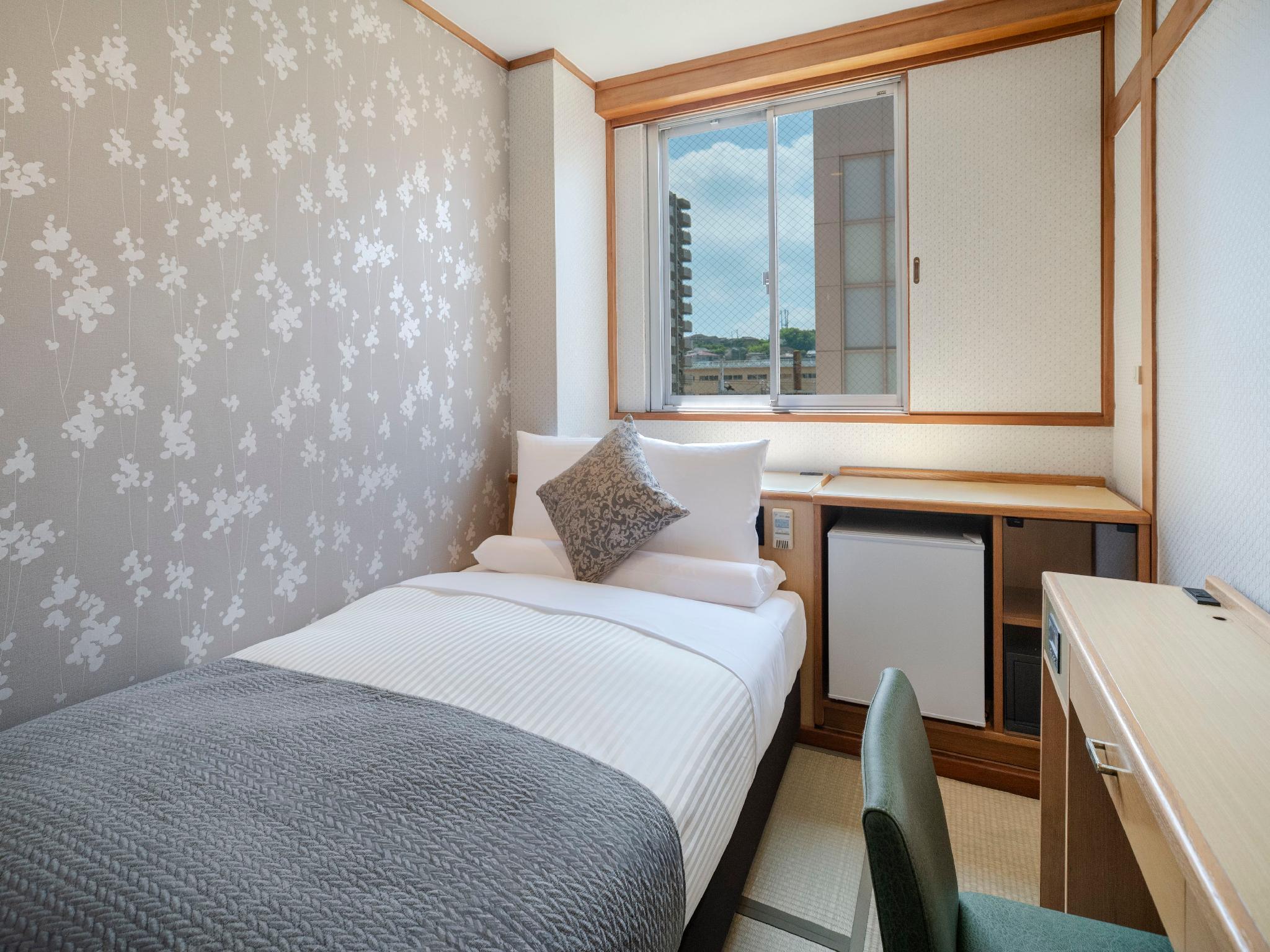 Semi Room, Japanese, Semi Double Bed