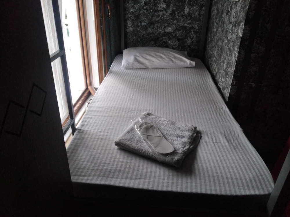 Zirkon Suit Otel 22/37