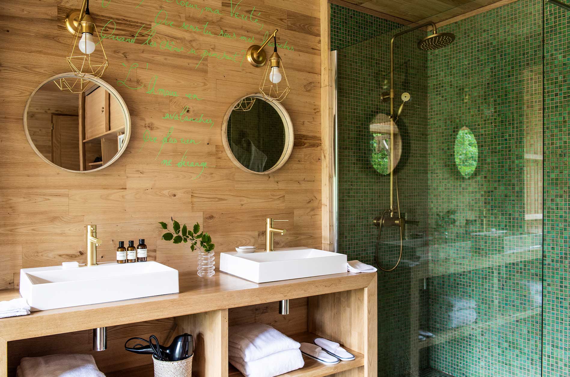 tara، LOIRE VALLEY LODGES - HOTEL 2/2