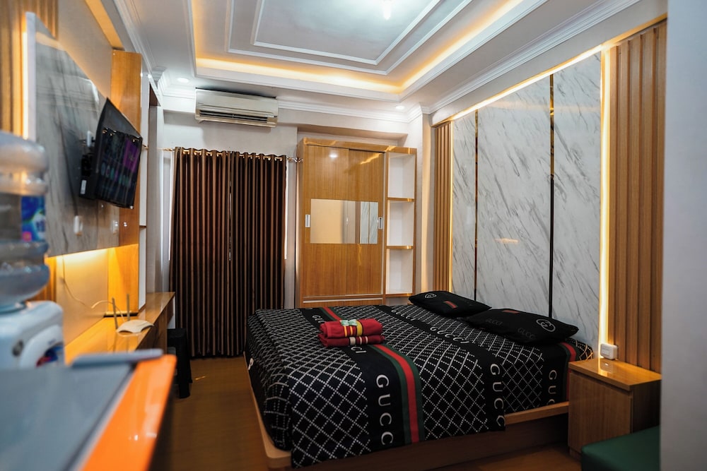 The Suite Metro Apartment King Property 36/59
