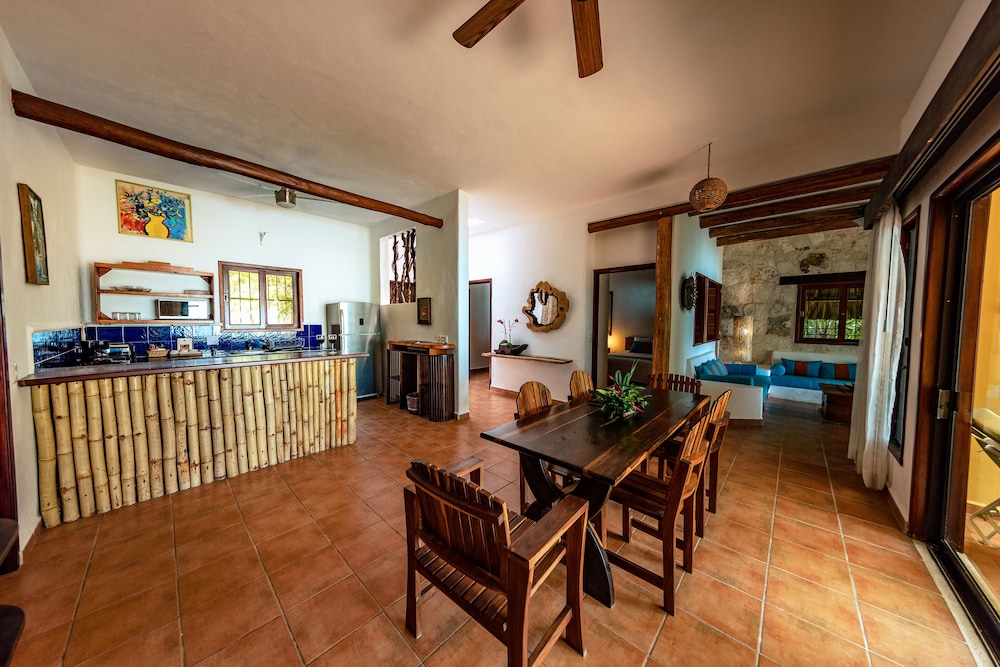 Rancho Encantado Hotel 9/50