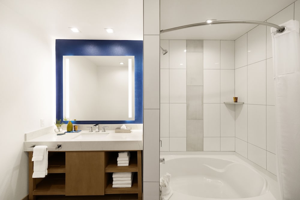 Ayres Hotel San Diego South - Chula Vista 14/52