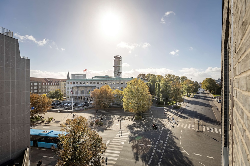 Radisson Red Aarhus 72/76