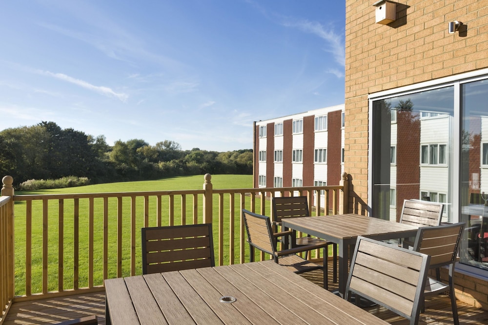 Ramada by Wyndham Milton Keynes 3/47