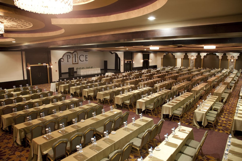 Spice Hotel and SPA 47/57
