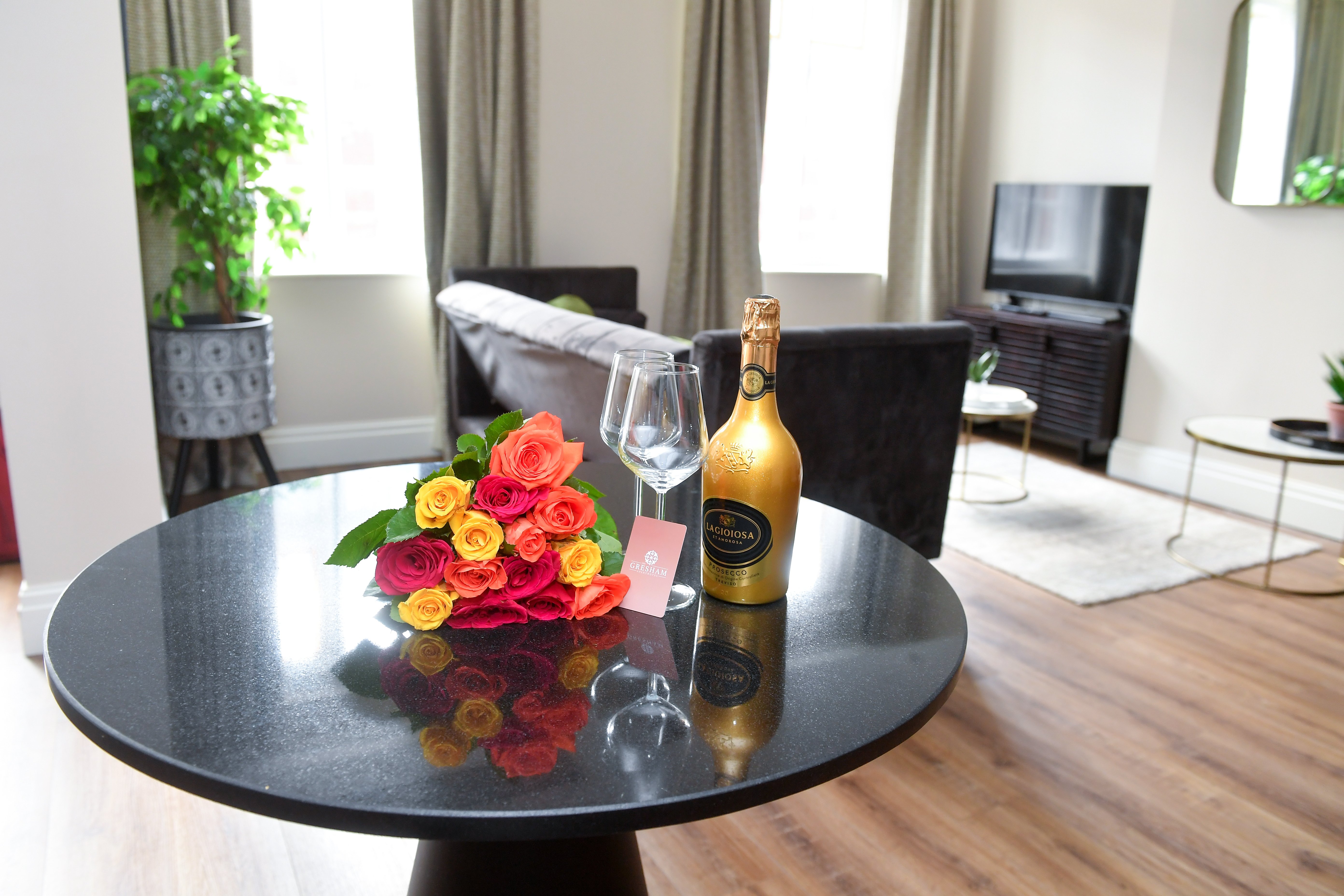 The Gresham Aparthotel 15/18