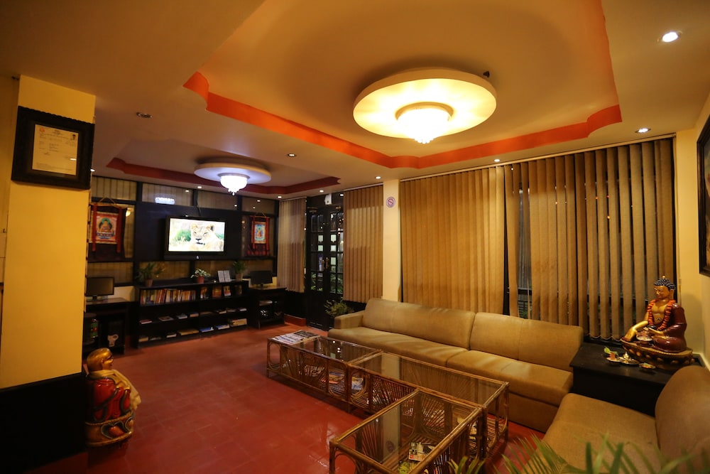 Hotel Buddha Land 49/61