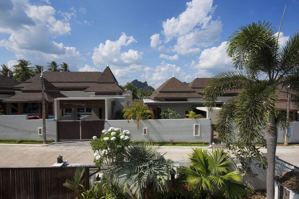 Narintara Villas 35/40