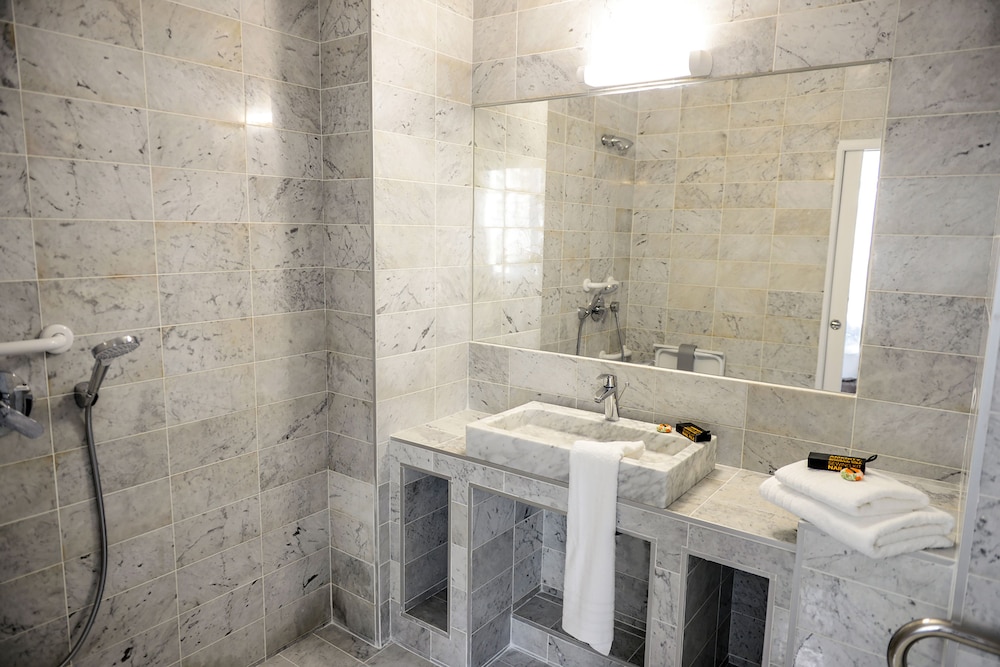 Hotel & Appartements Monsigny Nice 68/69