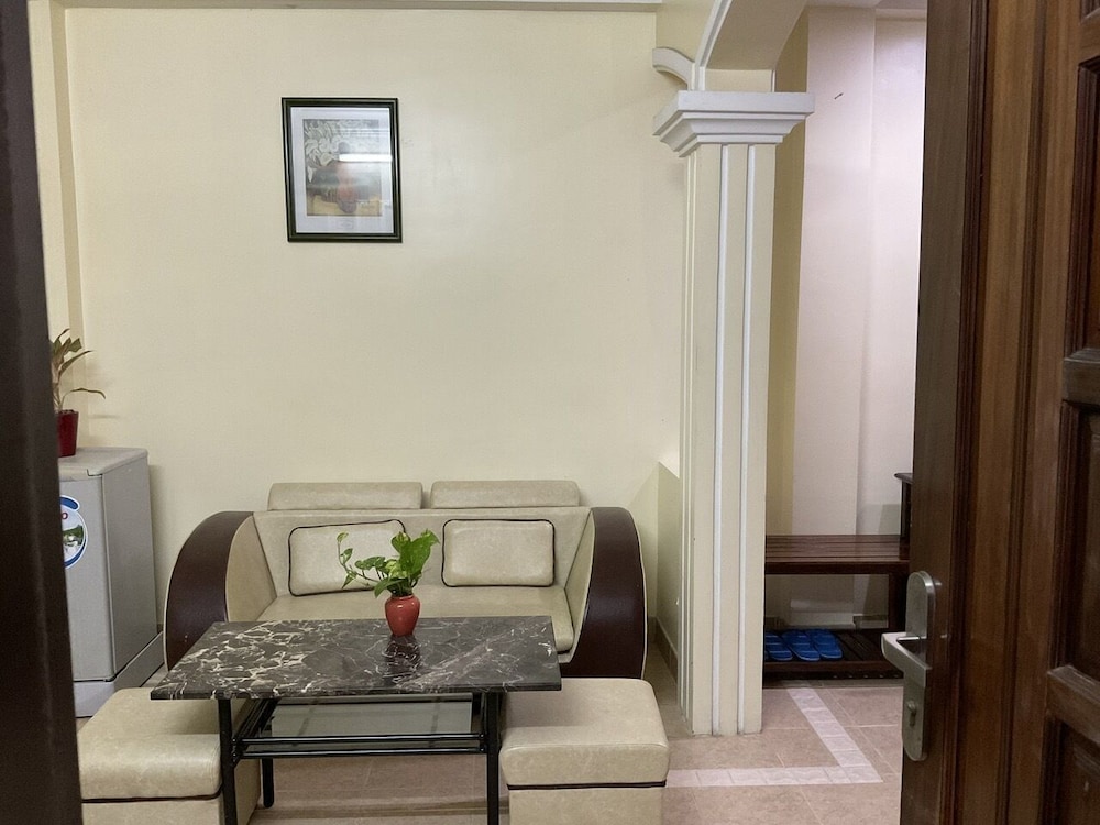 Khach san Minh Chau Hoa Hung 25/50