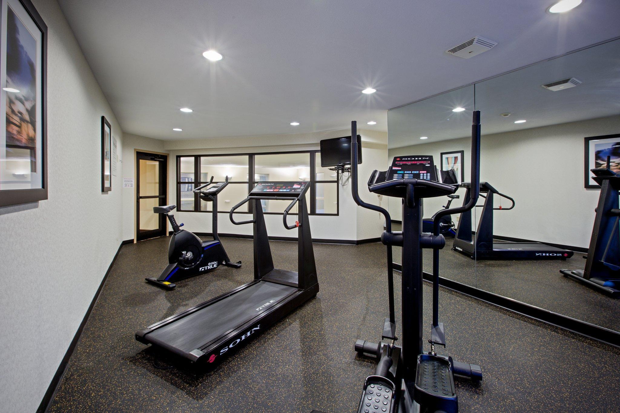 White Pine Lodge Ex Holiday Inn Express Suites Salamanca 25/36