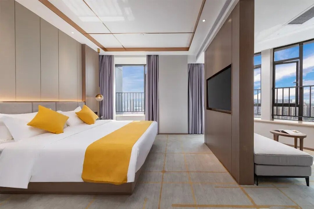Poltton International Apartment (Guangzhou Panyu Government Affairs Center) 10/47