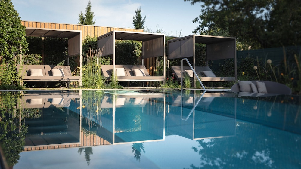 Le Parc Hotel Restaurants And Spa 47/50