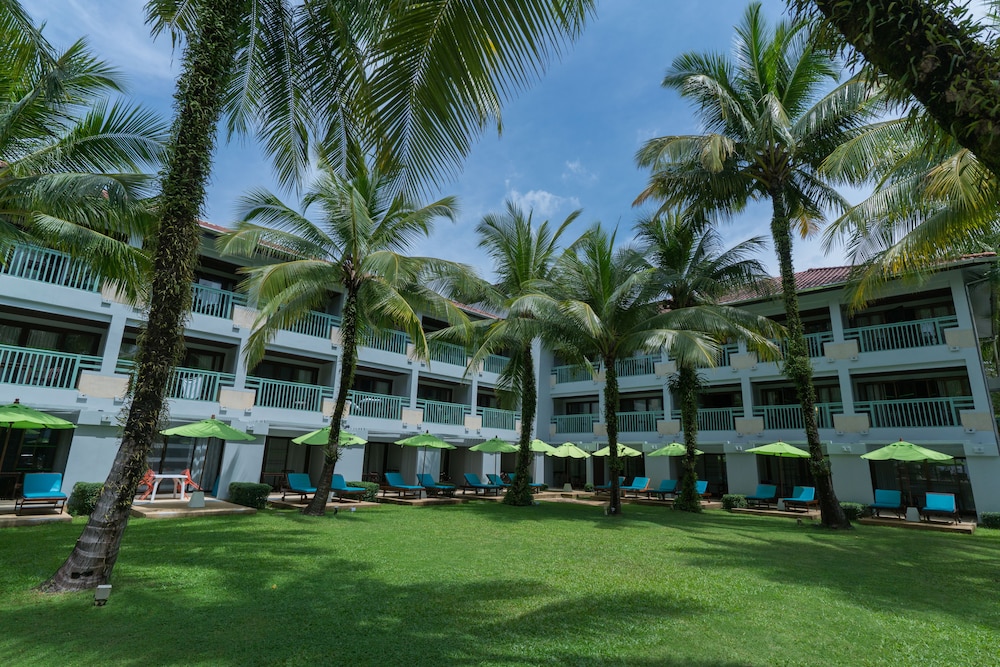 Briza Beach Resort 63/71