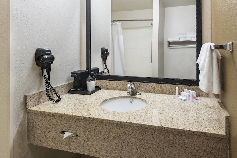 Fairfield Inn & Suites Marianna 36/67