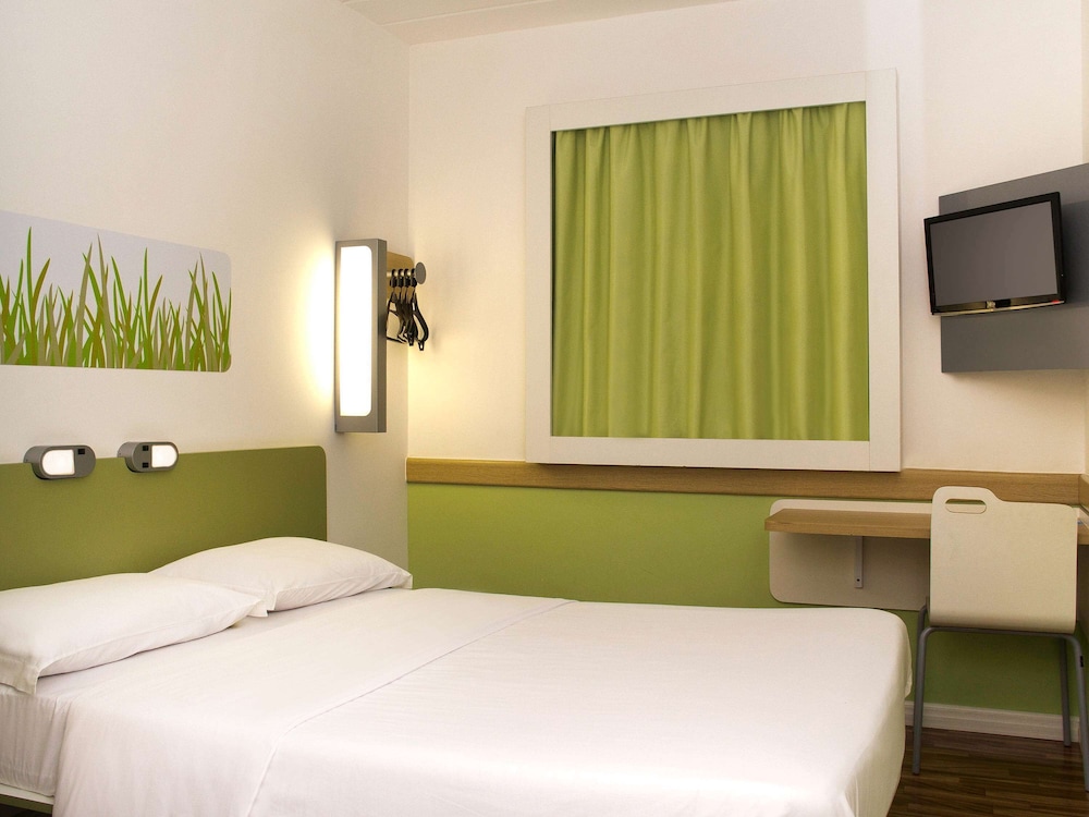 Ibis Budget Piracicaba 20/64