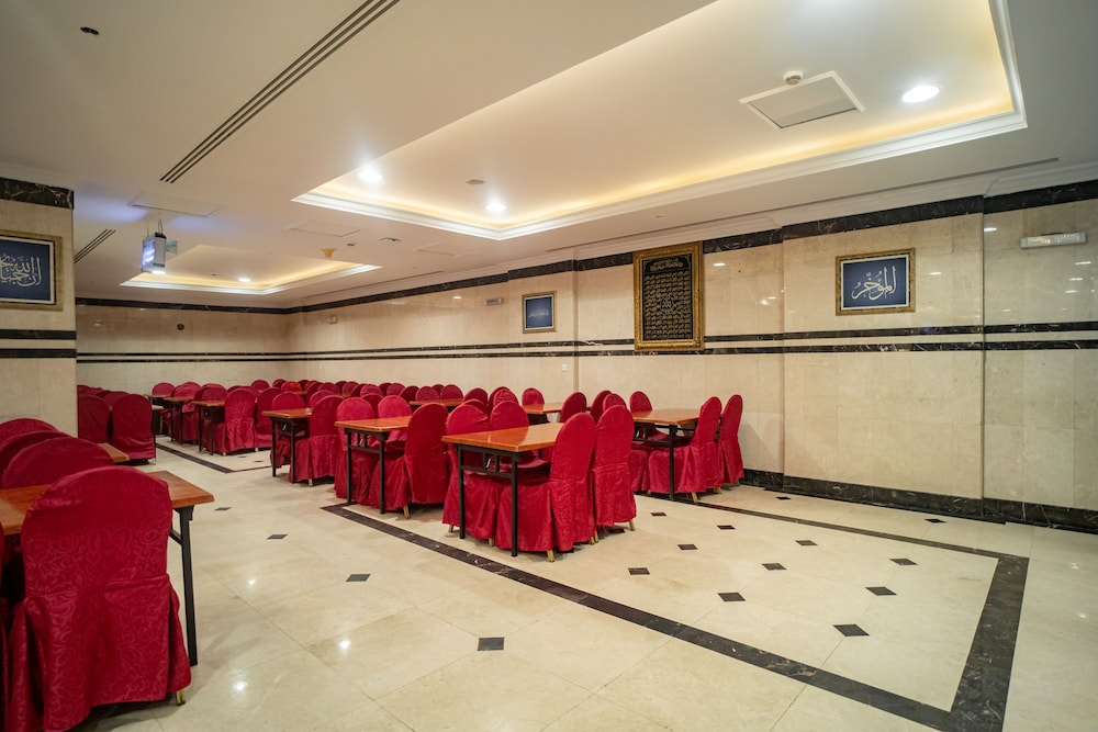 Emaar Taibah Hotel 23/34