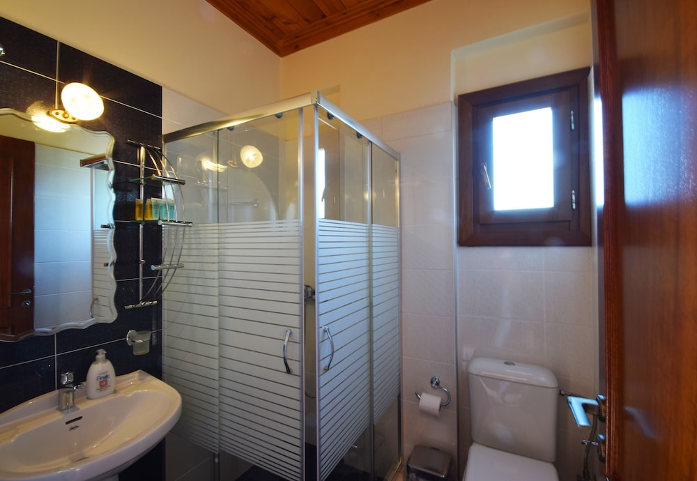 Driopes Villas 39/48