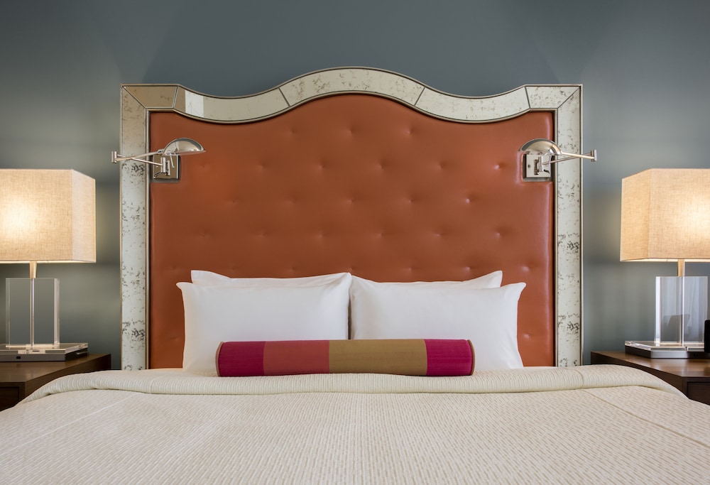 The Crawford Hotel 22/65