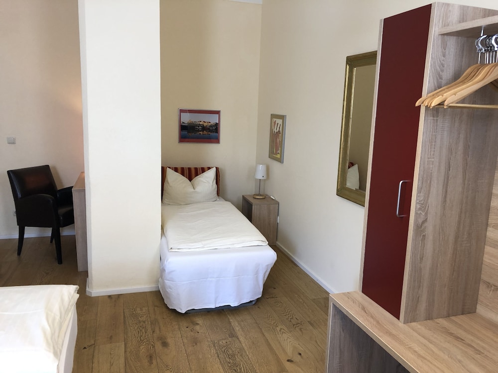 Hotel-Gasthof Flötzinger Bräu 8/21