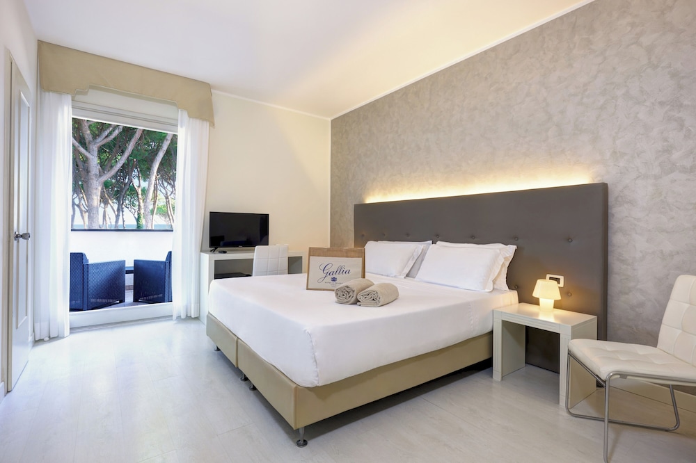 Hotel Gallia 8/41