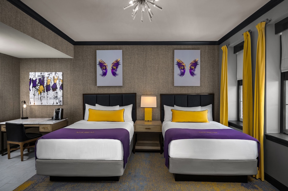 غرفة بريميير بسريرين مزدوجين، The Admiral Hotel 2/5