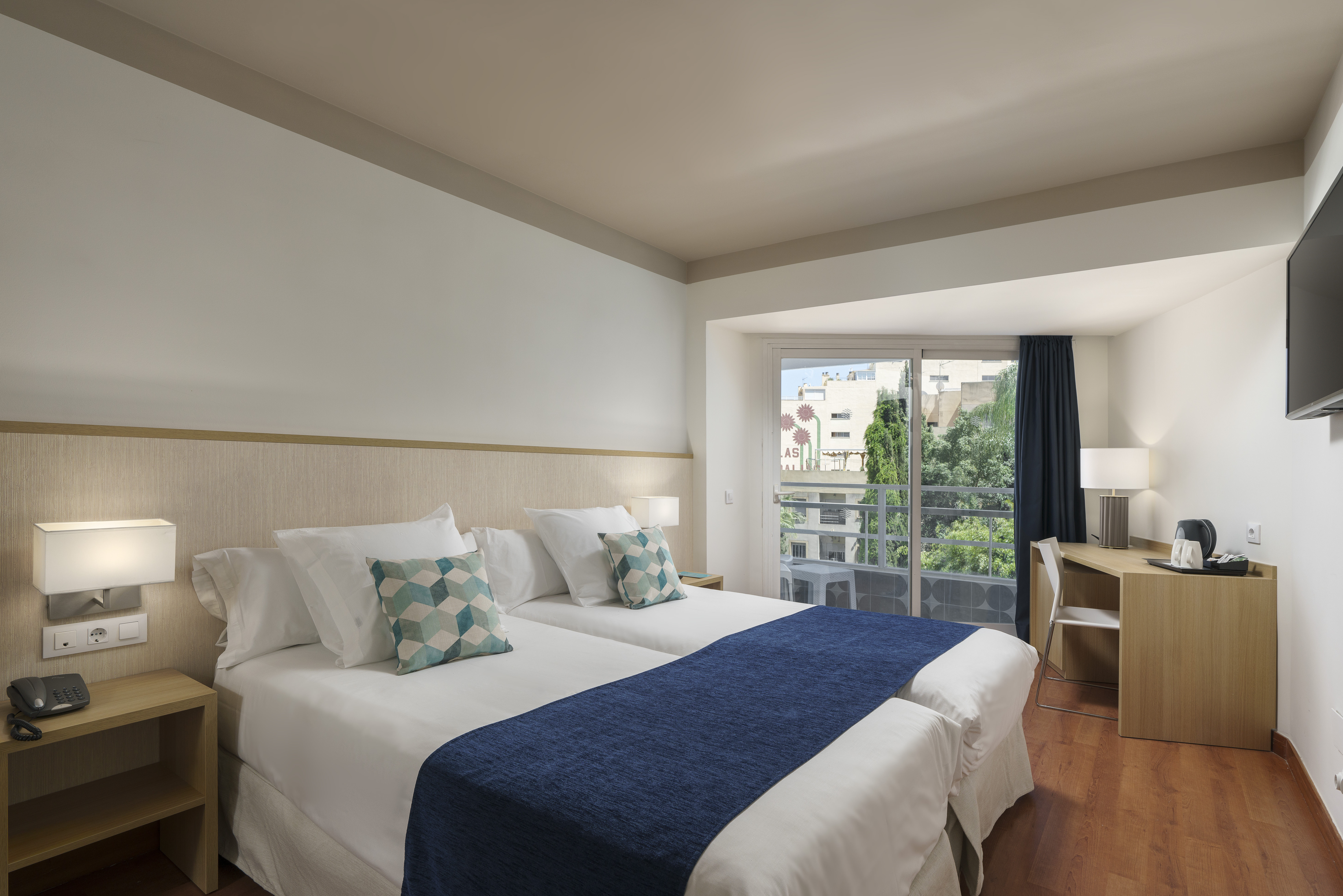 Room, Double Bed, Sea View