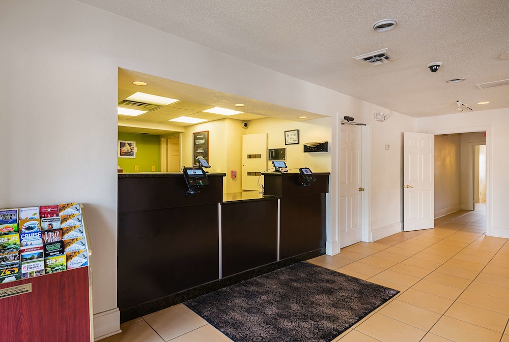 Studio 6 Extended Stay - Greensboro, NC 8/47