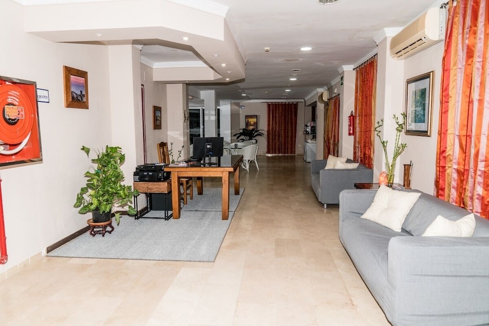 HOTEL MATALASCANAS GOLF 18/26