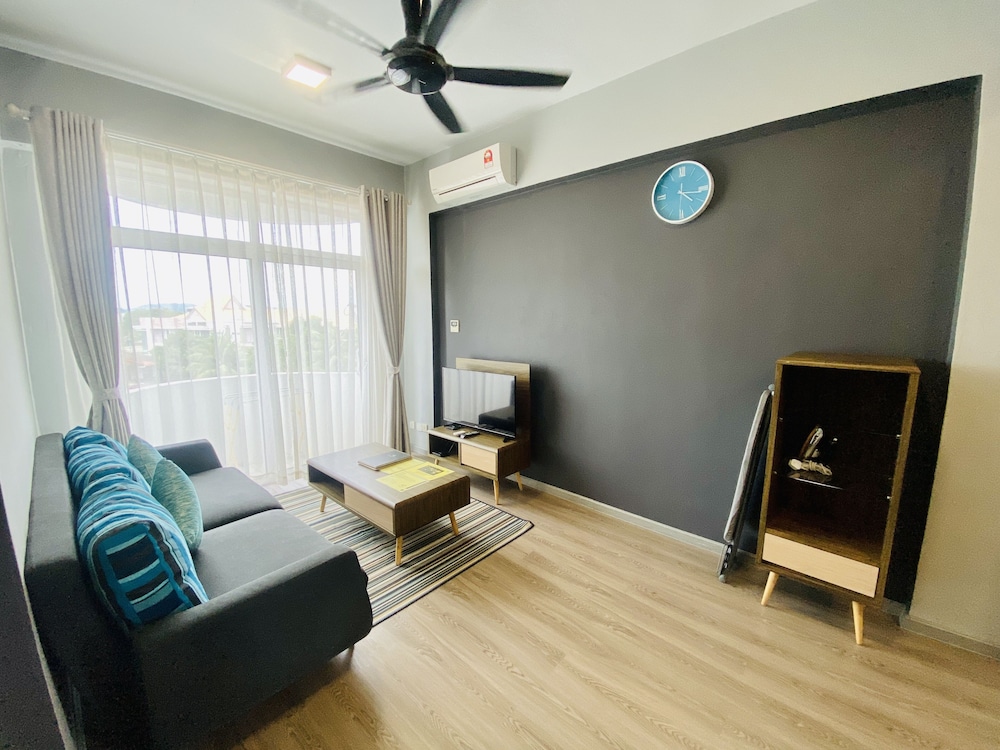 Seaview Apartment 33/50
