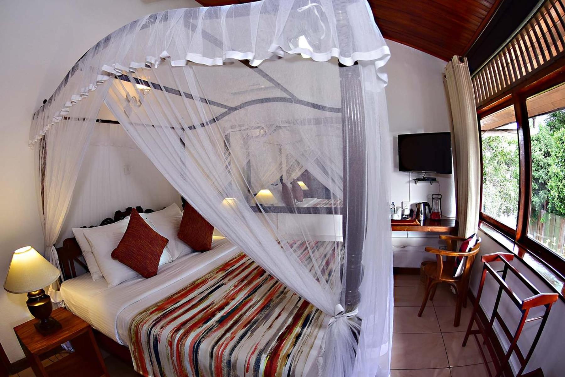 Deluxe, Double Bed