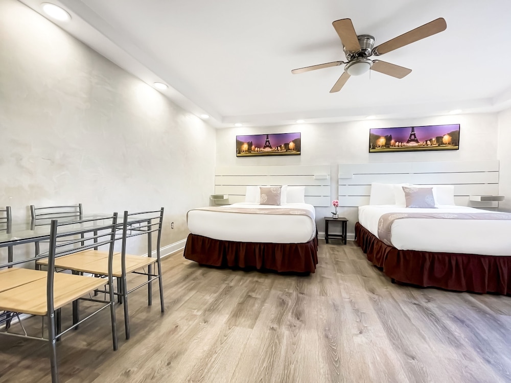 Hollywood Beach Hotels 49/92