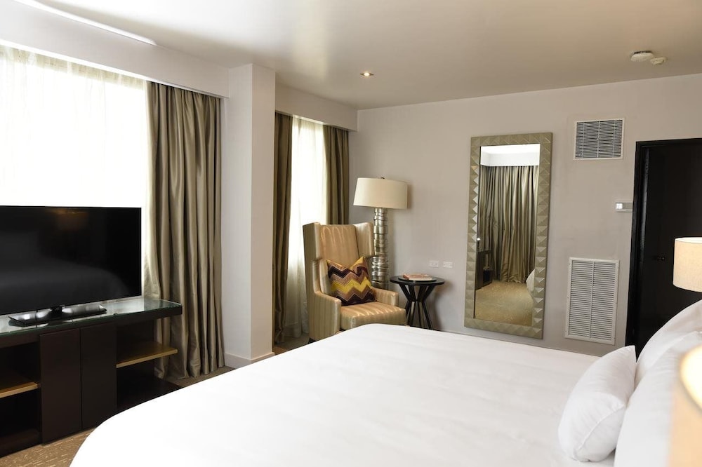 Renaissance Panama City Hotel 13/50